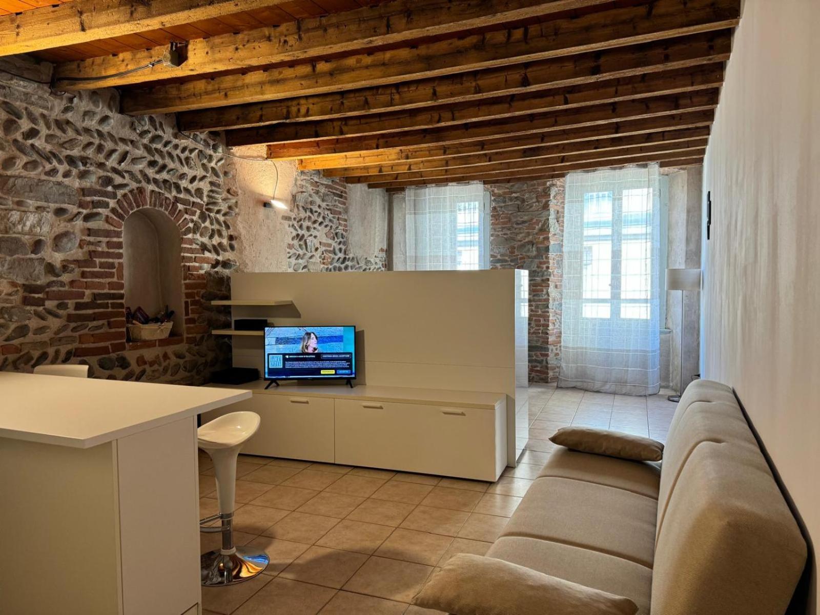 Houseberg Pignolo 8